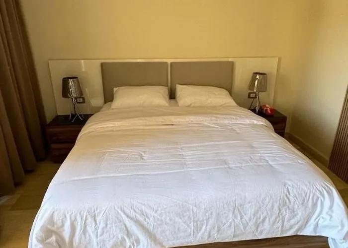 Royal Sierra Residential Appartement *